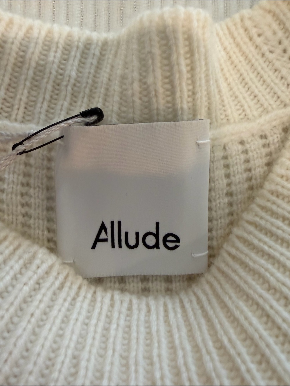 NWT Allude 100% Cashmere Ivory Rib Knit Sweater Top Small Luxury - Picture 4 of 5